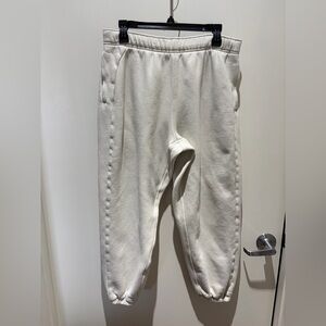Lululemon Scuba Mid-Rise Oversized Jogger~ size L